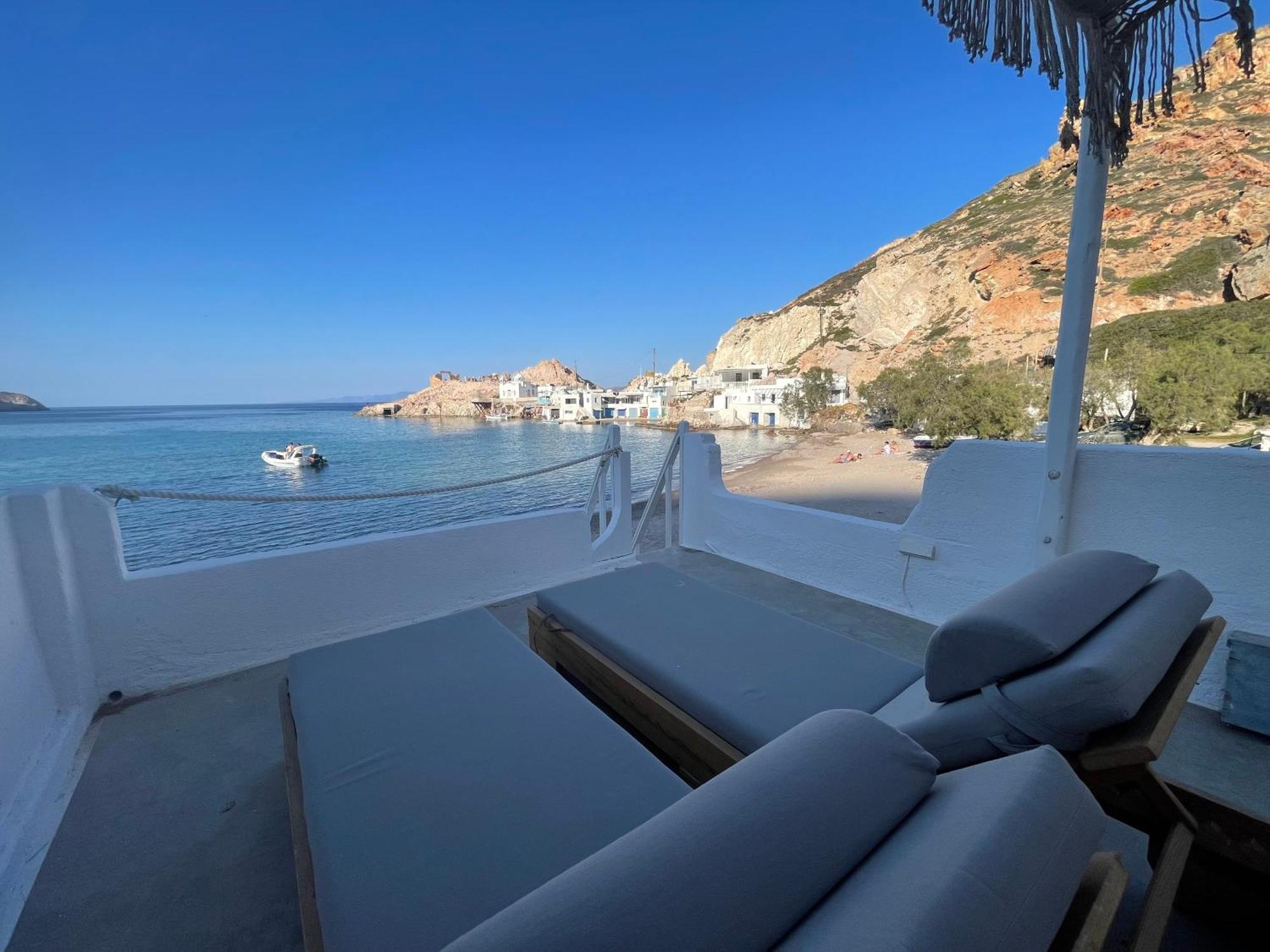 Blu Intenso Boathouse Firopotamos ภายนอก รูปภาพ